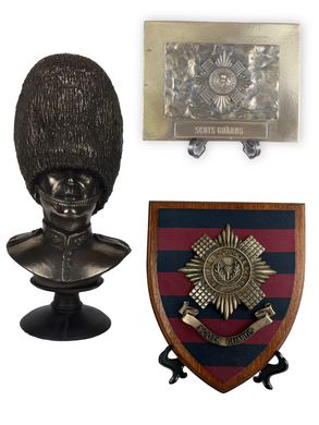 Scots guards collectors bundle gift, presentation plaque, shield and figure - Olde earth castings Ltd 
