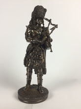 Royal Regiment Scotland Piper Black Watch Figurine