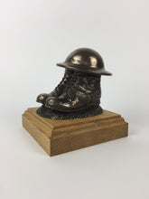 World war One Remembrance British Army Boots Tin Hat Puttys Statue Figure Sculpture